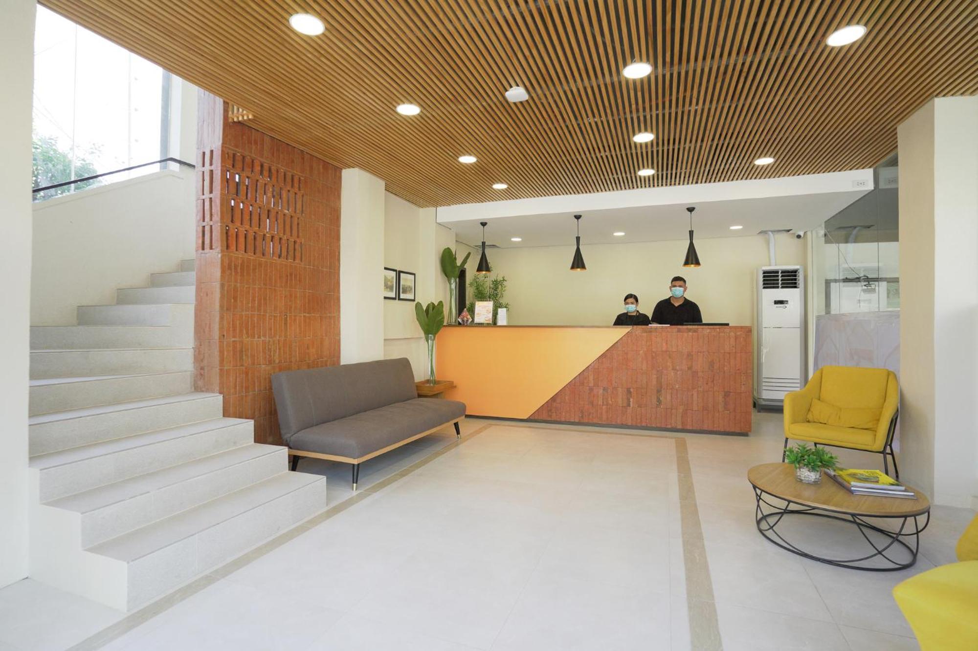Travelbee Airport Inn Lapu-Lapu City Eksteriør bilde
