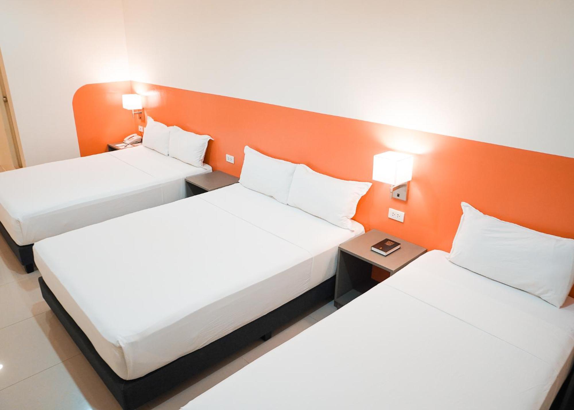 Travelbee Airport Inn Lapu-Lapu City Eksteriør bilde